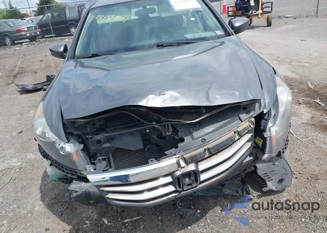 2012 Honda Accord 2.4 Lx из США, поврежденный, VIN 1HGCP2F3XCA195790